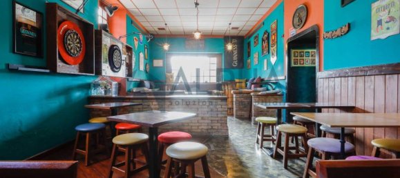 3 rooms Commercial property in Forlì, Italy No. 113201 5