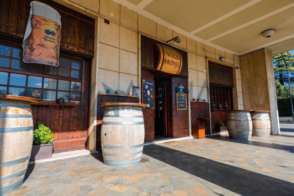 3 rooms Commercial property in Forlì, Italy No. 113201