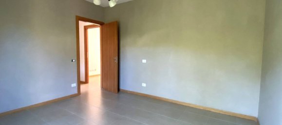 Casa de 3 habitaciónes en Fabriano, Italy No. 112161 11