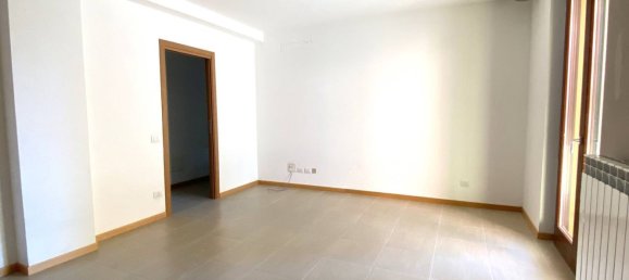 Casa de 3 habitaciónes en Fabriano, Italy No. 112161 14