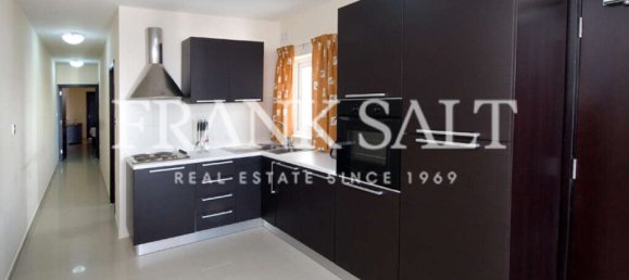 2 bedrooms Apartment in Gzira, Malta No. 11317 2