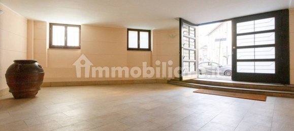 3 bedrooms Apartment in Turin, Italy No. 106301 3