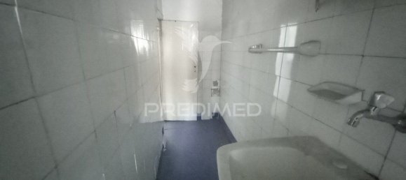 9 Schlafzimmer Gebäude in Lisbon, Portugal, Nr. 102645 24