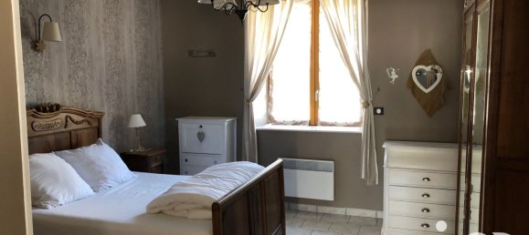 Casa de 4 dormitorios en Puy-de-Dome, France No. 333169 6