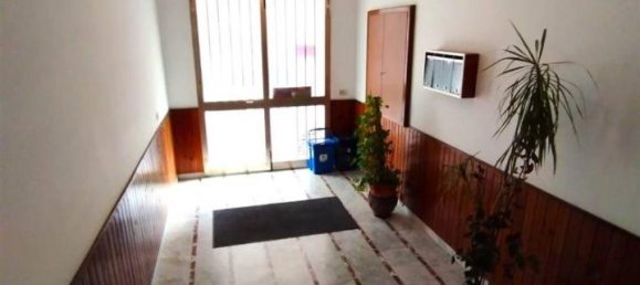 4 rooms Apartment in Ragusa, Italy No. 32675 16