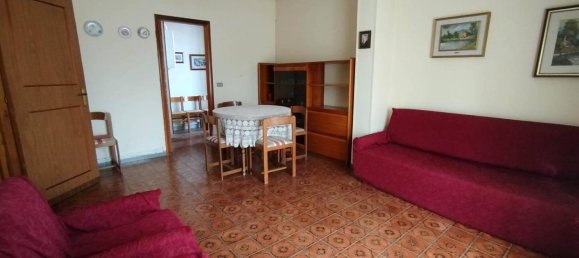 4 rooms Apartment in Ragusa, Italy No. 32675 2
