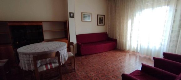 4 rooms Apartment in Ragusa, Italy No. 32675 3