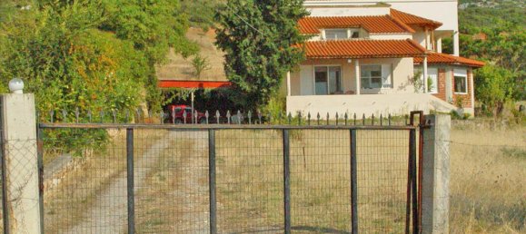 8-Zimmer Gewerbliche Immobilie in Polygyros, Greece, Nr. 8069 3