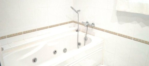 4 bedrooms Apartment in Valencia, Spain No. 26230 38