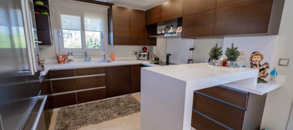 Villa 4+1 in Izmir, Turkey No. 9185 11