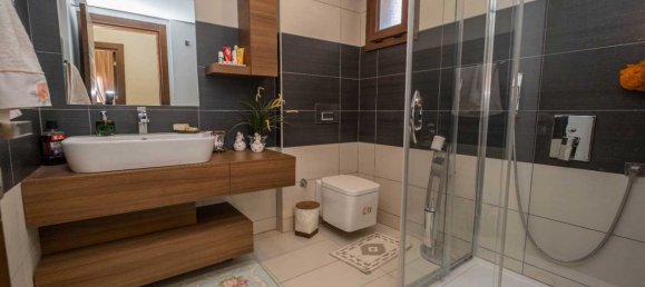 Villa 4+1 in Izmir, Turkey No. 9185 12