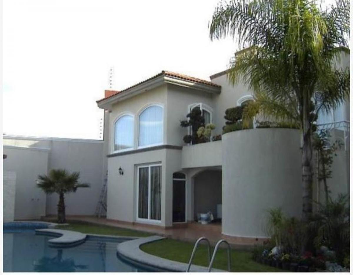 3 bedrooms House in Puebla, Mexico No. 172541