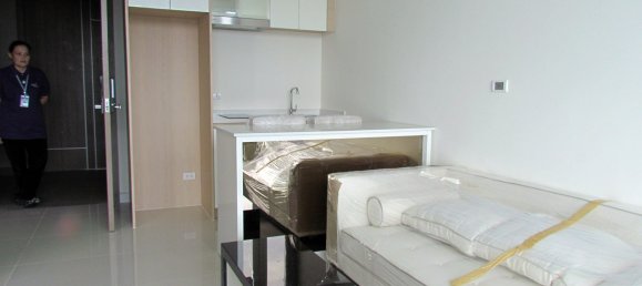 1 bedroom Condo in Pattaya, Thailand No. 880 4