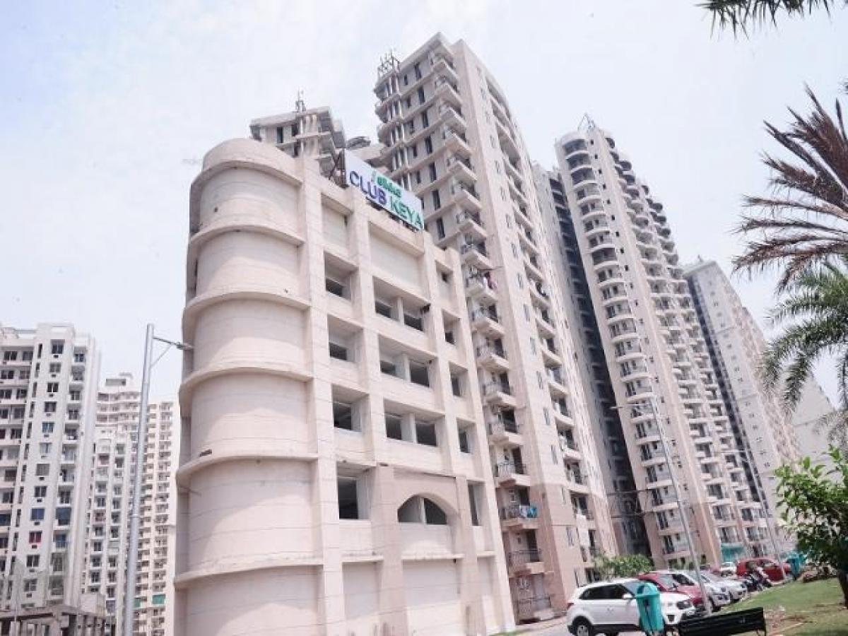 Casa de 2 dormitorios en Noida, India No. 63471