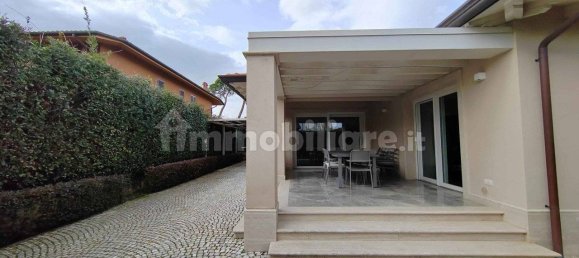 3 Schlafzimmer Villa in Forte dei Marmi, Italy, Nr. 198613 15