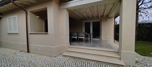 3 Schlafzimmer Villa in Forte dei Marmi, Italy, Nr. 198613 13