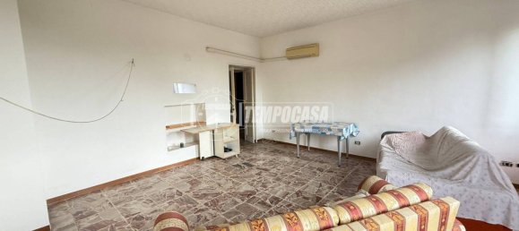 2 Schlafzimmer Wohnung in Pieve Emanuele, Italy, Nr. 320694 5