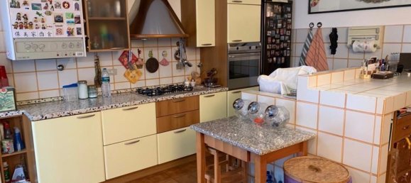 Casa de 7 habitaciónes en Parma, Italy No. 93436 18