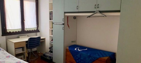 Casa de 7 habitaciónes en Parma, Italy No. 93436 11