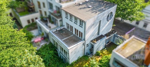 9 rooms Townhouse in Altona, Germany No. 29510 2