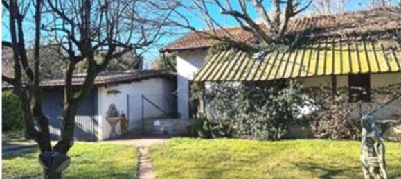 4-salle Villa à Lentate sul Seveso, Italy No. 6243 18