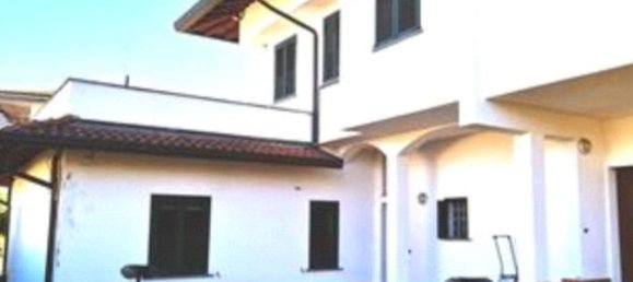 4-salle Villa à Lentate sul Seveso, Italy No. 6243 21