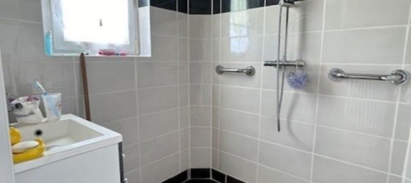 2 bedrooms House in Fleury-les-Aubrais, France No. 153064 31