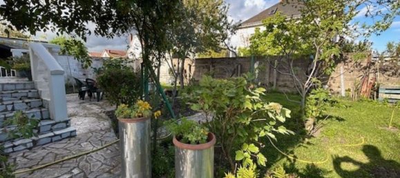 2 bedrooms House in Fleury-les-Aubrais, France No. 153064 23