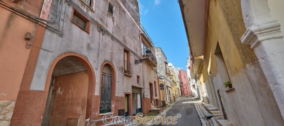 4 rooms House in Ruffano, Italy No. 224598 6