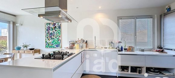 3 bedrooms House in La Rochelle, France No. 340734 12