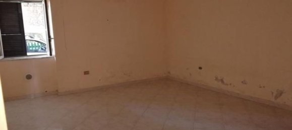 3غرفة شقة في Marigliano, Italy رقم 75291 7