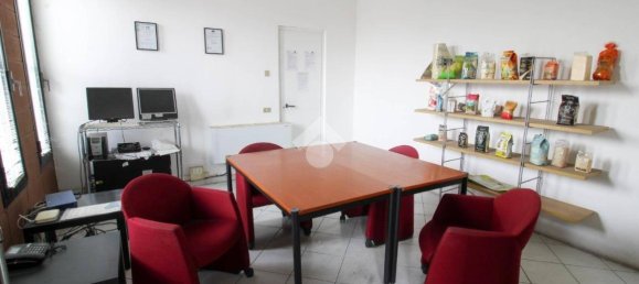 2غرفة مستودع في Verdello, Italy رقم 167042 5