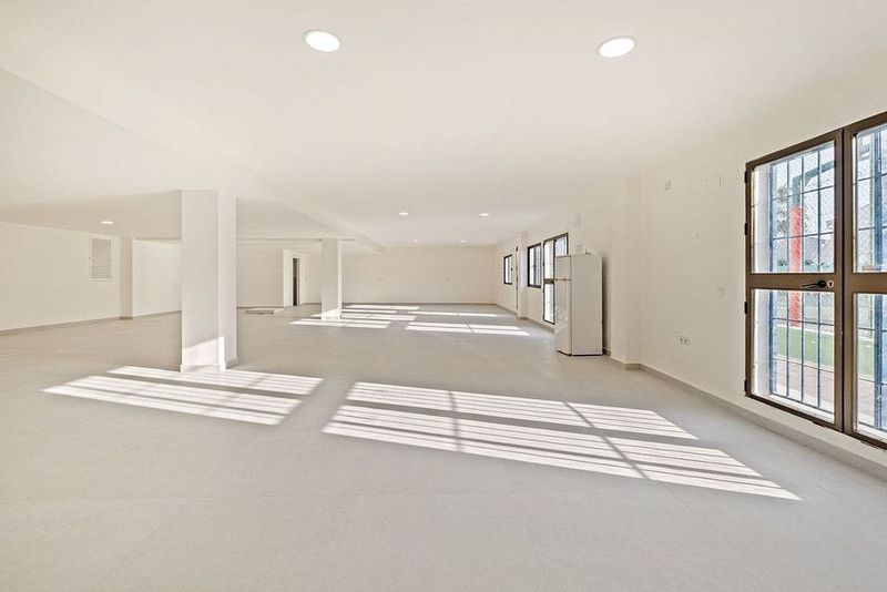  Office in Mijas, Spain No. 223498