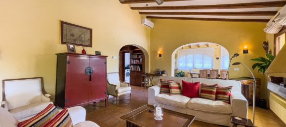 6 غرف نوم فيلا في Altea, Spain رقم 4490 4