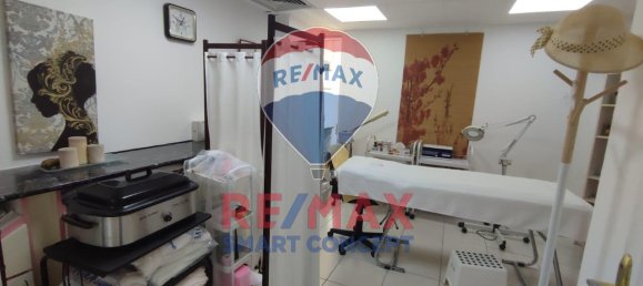 Loja em Al Khalidiya, UAE 65 m² N.º 36276 5