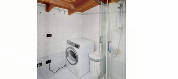 3 rooms Apartment in Dairago, Italy No. 18473 11