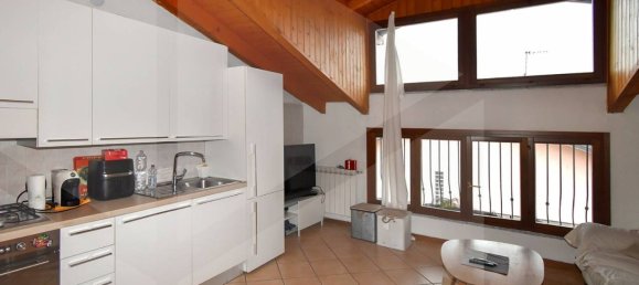 3 rooms Apartment in Dairago, Italy No. 18473 2