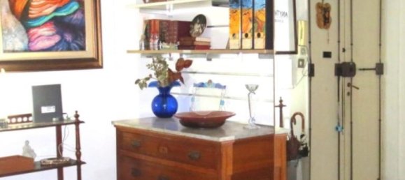 Apartamento de 3 dormitorios en Rome, Italy No. 30959 4