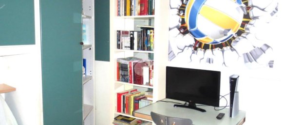 Apartamento de 3 dormitorios en Rome, Italy No. 30959 16