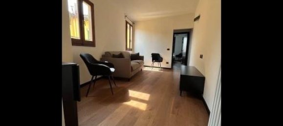 Квартира с 4 комнатами в Флоренция, Италия № 29614 8