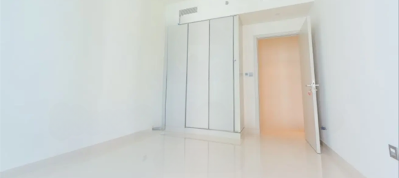 3 bedrooms Apartment in Dubai, UAE No. 21044 9