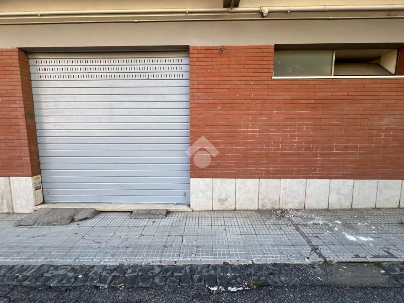 48m² Garage in Genzano di Roma, Italy No. 307119