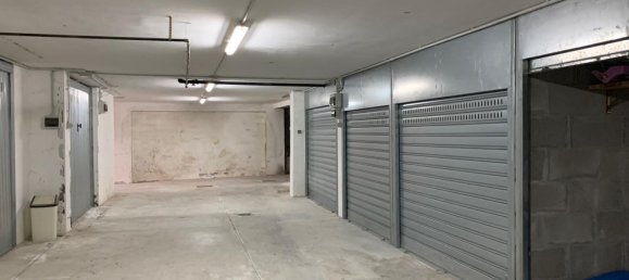 3 rooms Apartment in Capracotta, Italy No. 103021 4