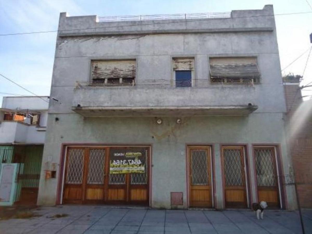 6 Schlafzimmer Haus in Tres de Febrero, Argentina, Nr. 52836