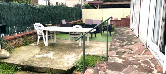 2 bedrooms Villa in Orly, France No. 169009 9