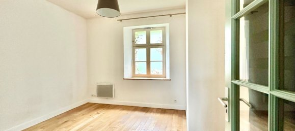 Dúplex de 3 dormitorios en Senlis, France No. 60138 8