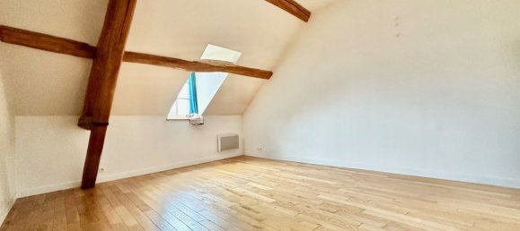 Dúplex de 3 dormitorios en Senlis, France No. 60138 6