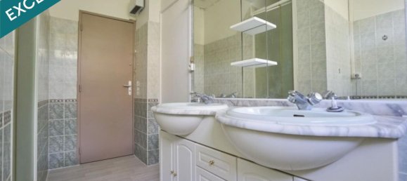 4 bedrooms Duplex in Roubaix, France No. 77507 17