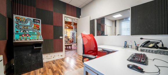 2غرفة فيلا في Reggio Emilia, Italy رقم 2953 16