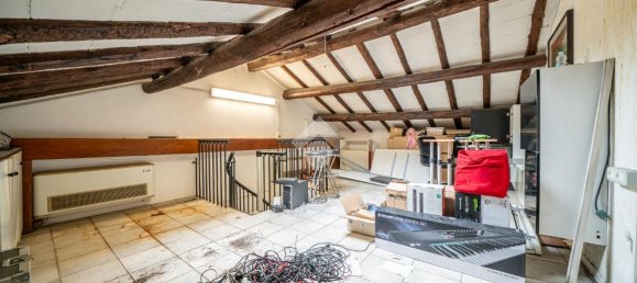 2غرفة فيلا في Reggio Emilia, Italy رقم 2953 34